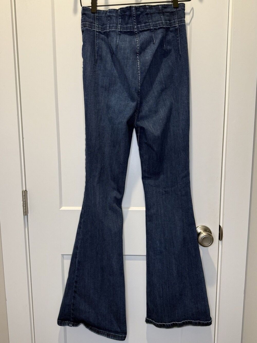 We The Free People Jeans Womens 31 Jayde Flare Bell Bottom Dark Wash Denim Blue - Picture 4 of 8
